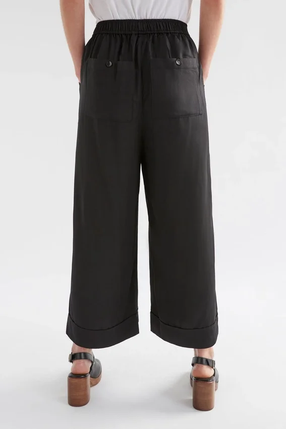 Culotte med vida ben Culotte med vida ben