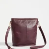 Kolvi crossbody-väska Kolvi crossbody-väska