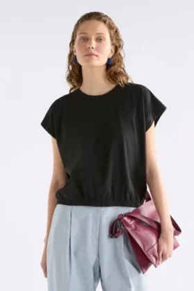 Kruis-T-shirt i bränd choklad