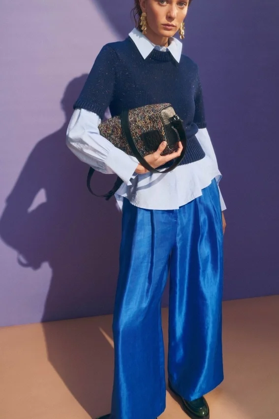 Luft Lurex-stickad topp, marinblå och koppar Luft Lurex-stickad topp, marinblå och koppar