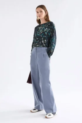 Noemi-byxor i corduroy, isblå