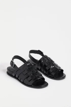 Ostt-Sandaler