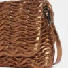 Plissi Crossbody-väska Plissi Crossbody-väska