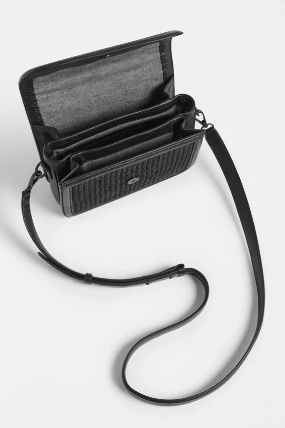 Ralffa crossbody-väska Ralffa crossbody-väska