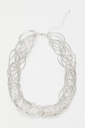 Rei kort halsband