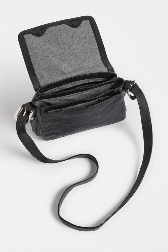 Spenne crossbody-väska Spenne crossbody-väska