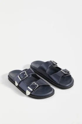 Spenne-Sandaler